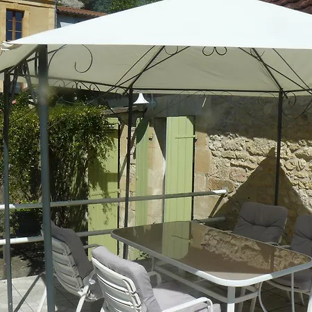 D'hotes & Pouget Holiday home *